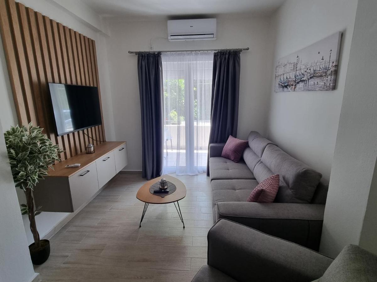Apartment Ninas Dobrota Extérieur photo